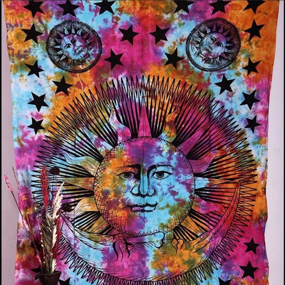Super cute tapestry!